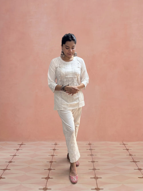 Cotton Chikankari Loopi Design Women's Short Kurta - White