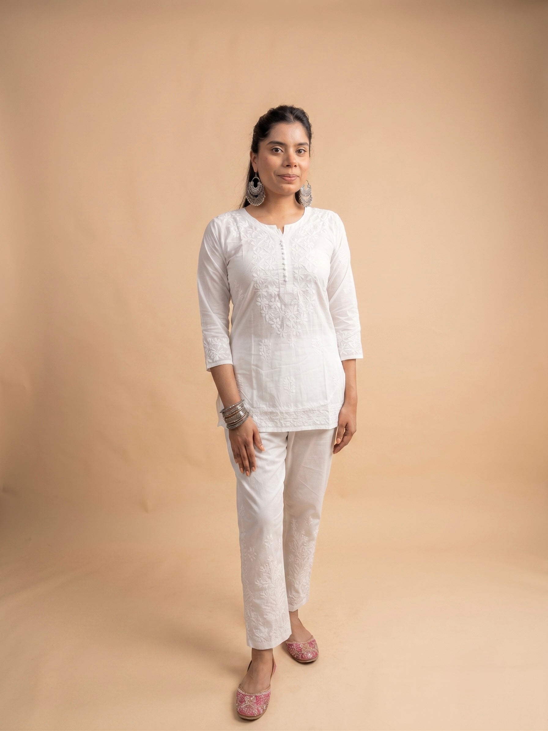 Cotton Chikankari Solid Women's Short Kurta - White