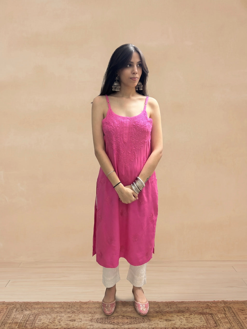 Rayon Chikankari Solid Women's Kurti - Pink