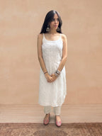 Rayon Chikankari Solid Women's Kurti - White