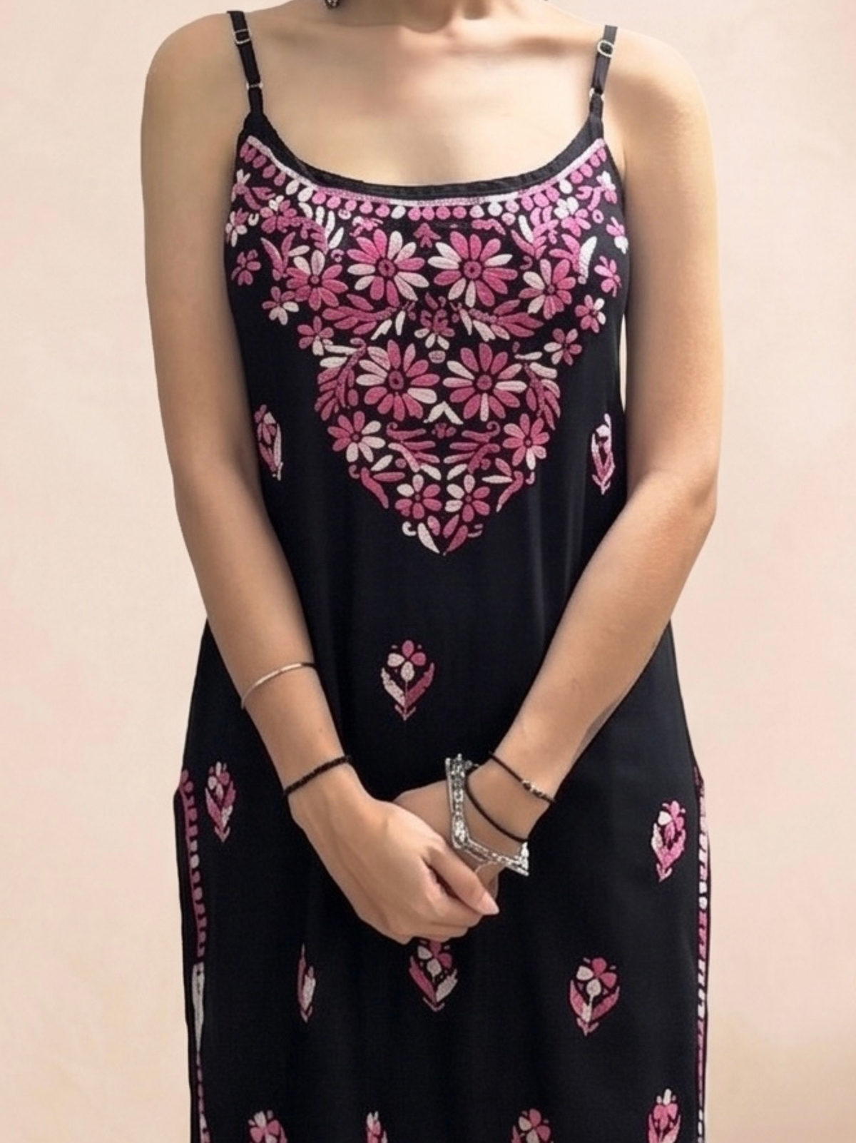 Rayon Chikankari Solid Women's Mid length Kurti - Black (Pink)